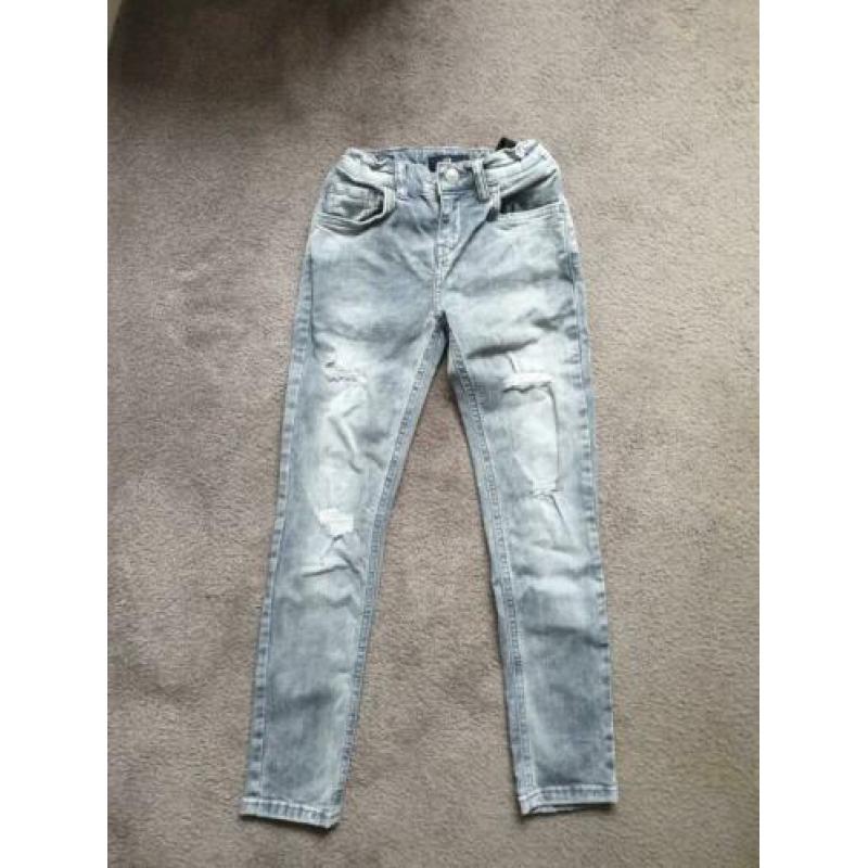 LTB jeans maat 128