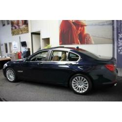 BMW 7 Serie 730d High Executive LEDER NAVI GLAZEN SCHUIF/KAN