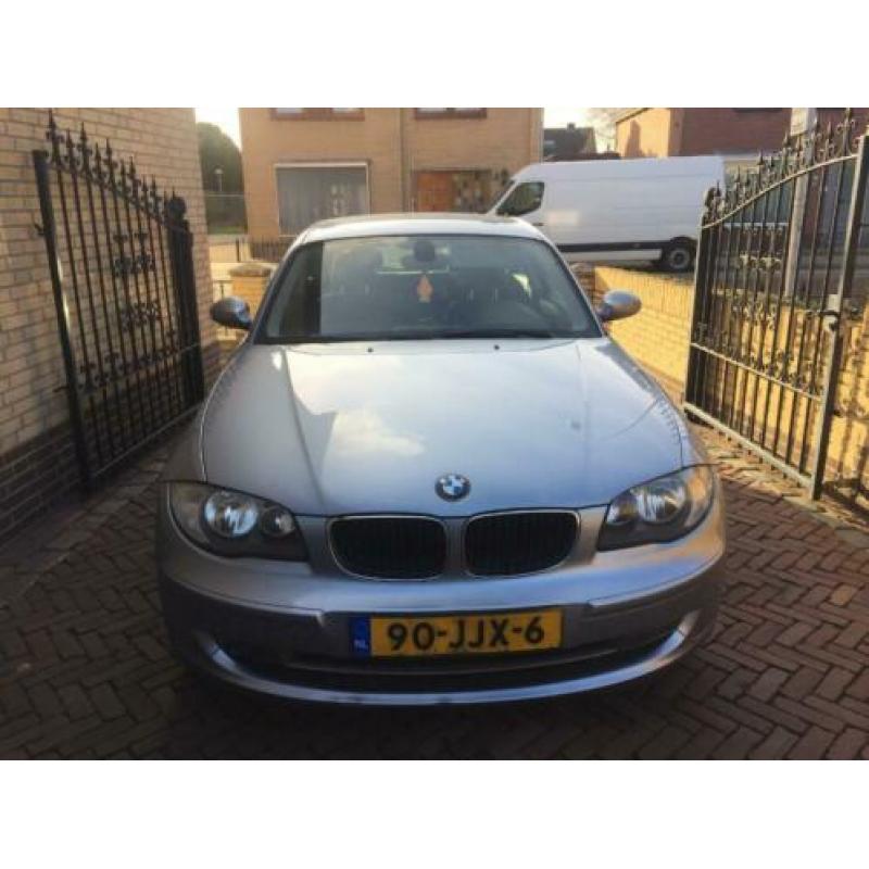 BMW 1-Serie 2.0 116D 3DR 2009 Blauw