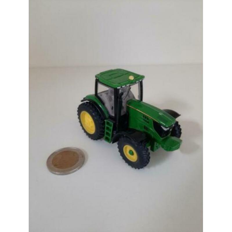 Mini John Deere tractor