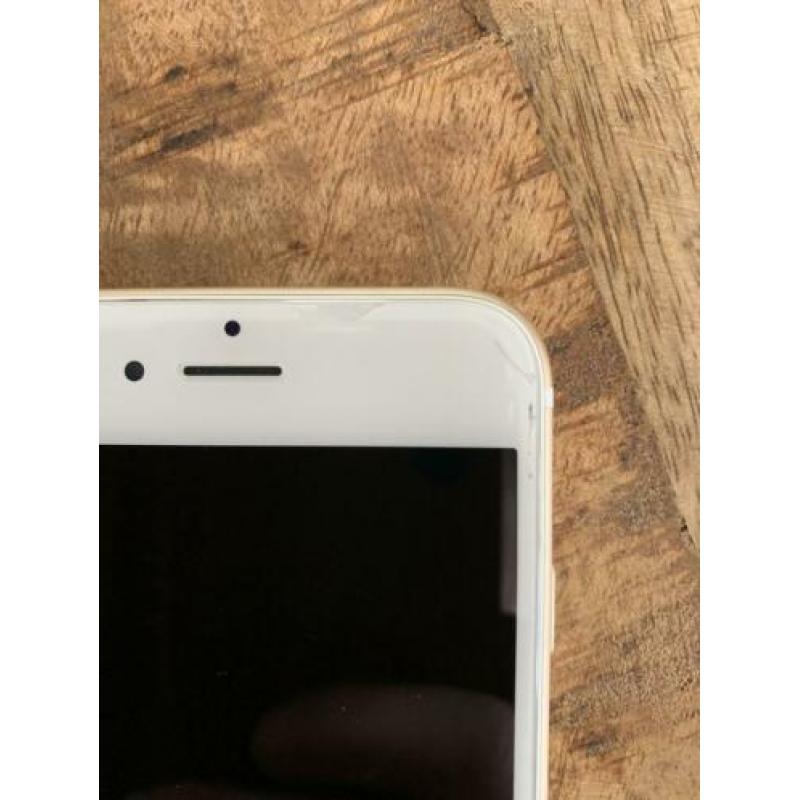 iPhone 6S Gold 16G - model A1688. Alles werkt nog prima.