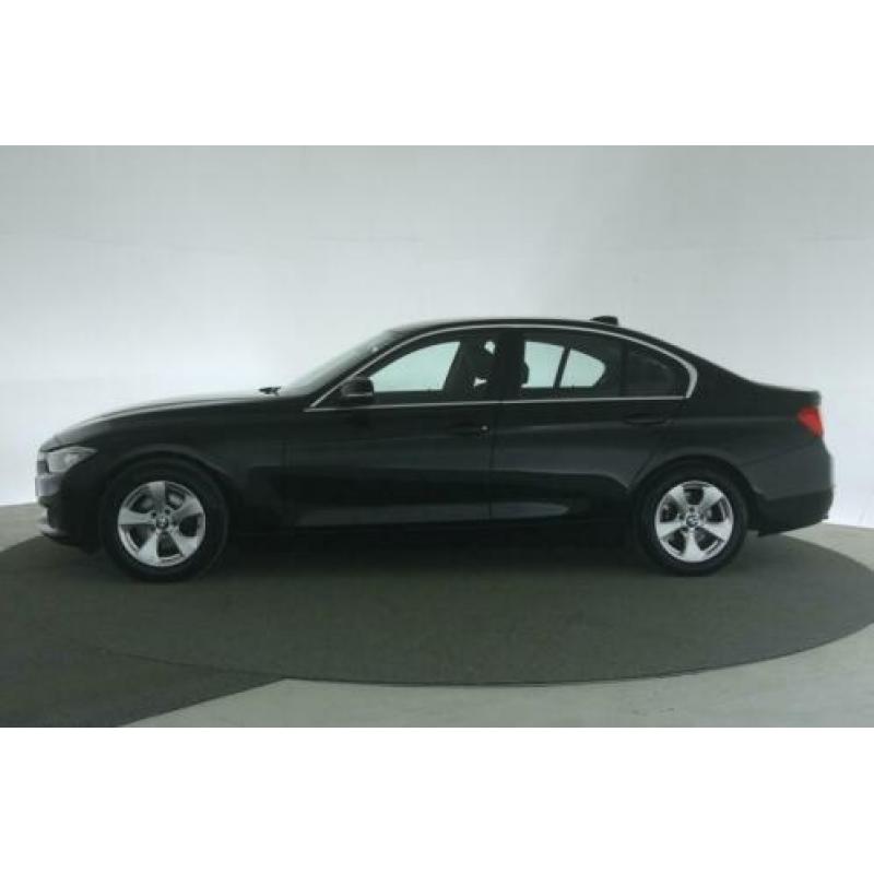 BMW 3 Serie (J) 320d 163PK Executive [ xenon navi sportstoel