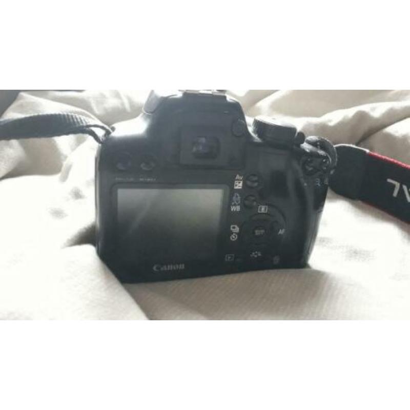 Canon EOS 1000D