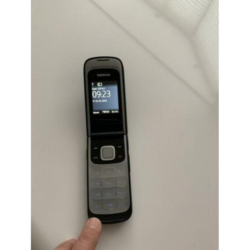 Nokia 2720 fold zwart