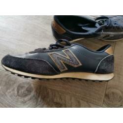 New Balance - maat 42,5 in leer uitgevoerd