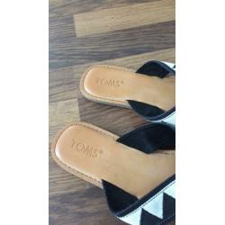 Slippers Toms maat 40