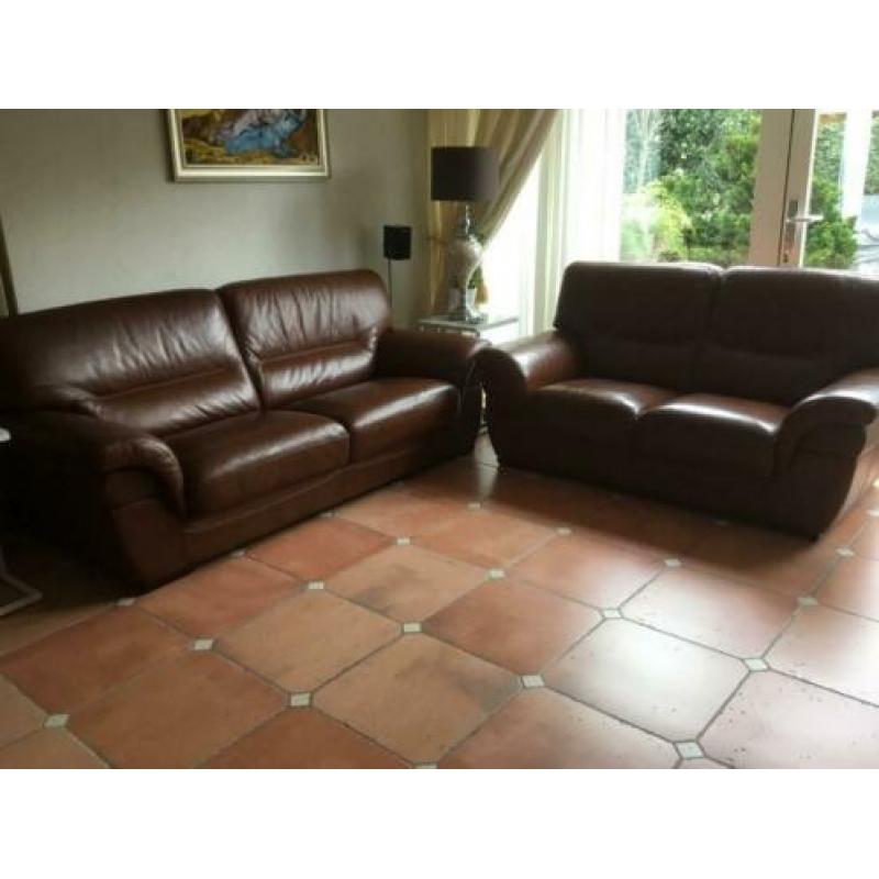 2.5 en 2 zitter bankstel leder kleur cognac bruin