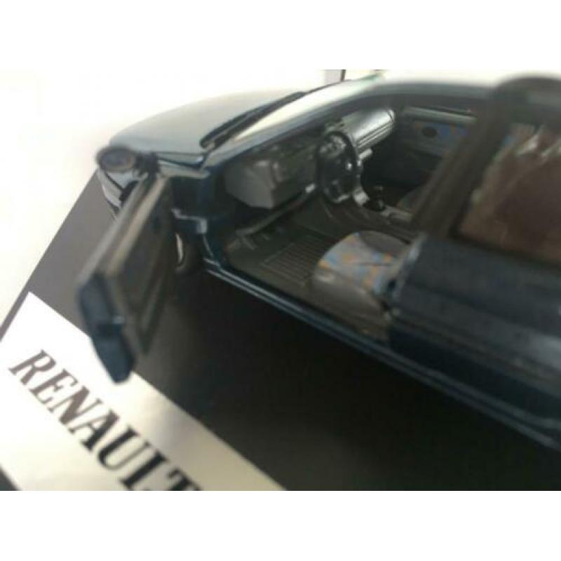 Renault Laguna break, 1:43, Vitesse, blauw