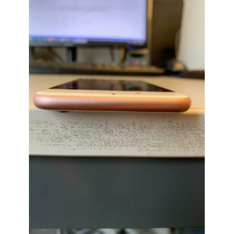 iPhone 6S - 64 GB geheugen Rosé Gold - ALS NIEUW!