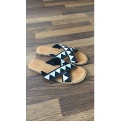 Slippers Toms maat 40