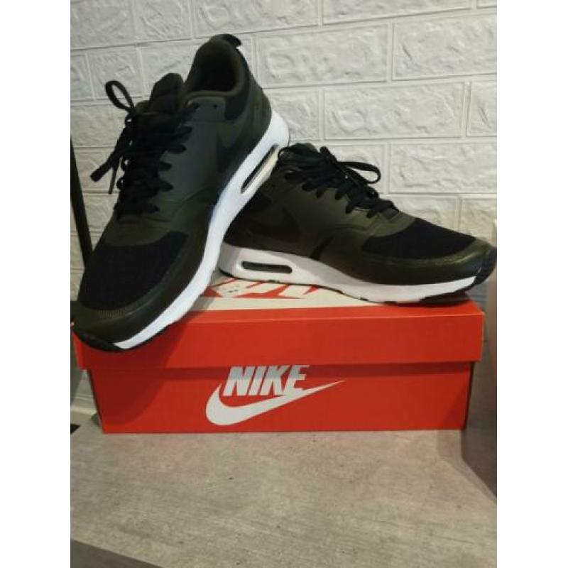 Nike air schoenen maat 44 zgan