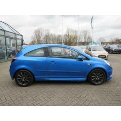 Opel Corsa 1.6-16V T OPC /LEDER/XENON/NAVI/190PK!