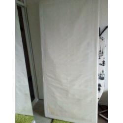 *Te koop onderstel boxspring met matras