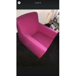 Trendy fuchsia stoel