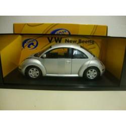 Volkswagen Beetle zilver div kleuren Gate 1:18 KRD