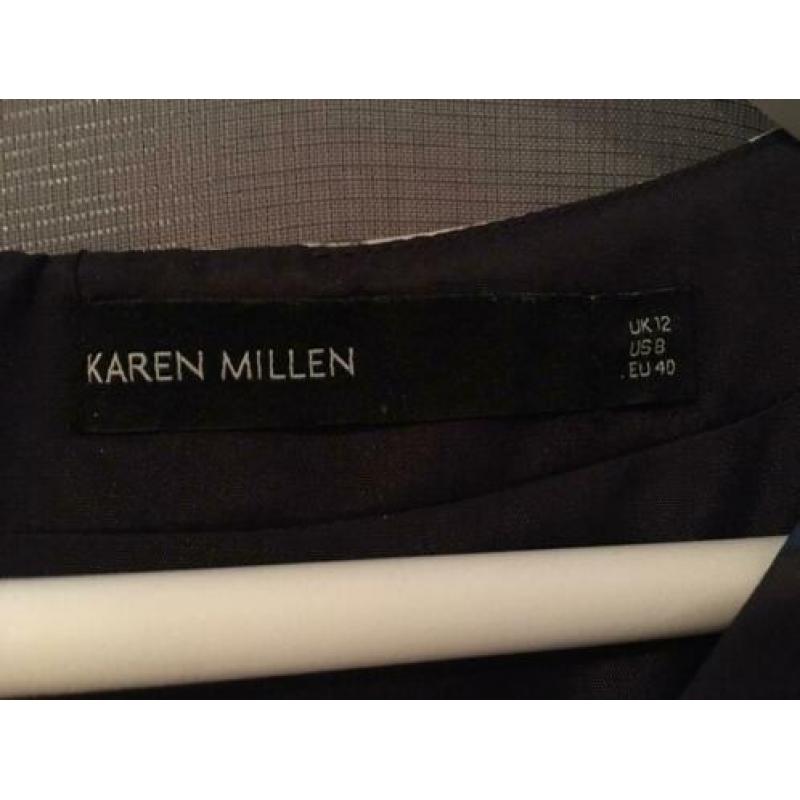 Chique jurk Karen Millen maat 40 met gaas mouwen