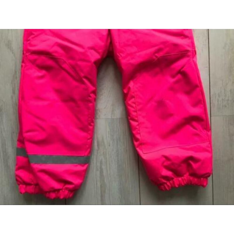 Bijna nieuwe skibroek sneeuwbroek mt 104-110 meisje roze