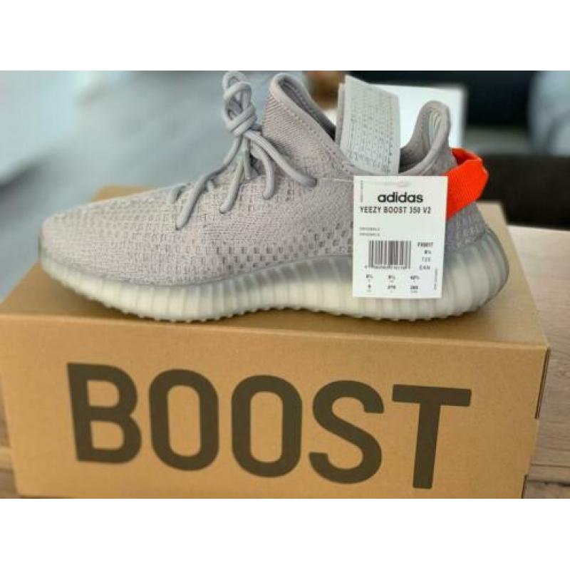 Nieuwste Yeezy’s ongedragen 42 2/3