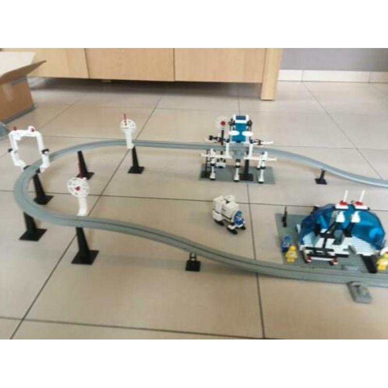 Lego 6990 - Futuron Monorail Transport System