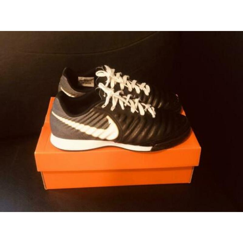 Professioneel ( Pro )zaalschoenen / zaalvoetbalschoenen Nike