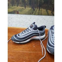 Nike max air 97 maat 41. Paar keer gedragen