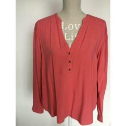 Zeer mooie blouse Esprit. Kleur oud-roze maat L/42