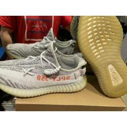 Yeezys boost 350 v2 blue tint 43 1/3